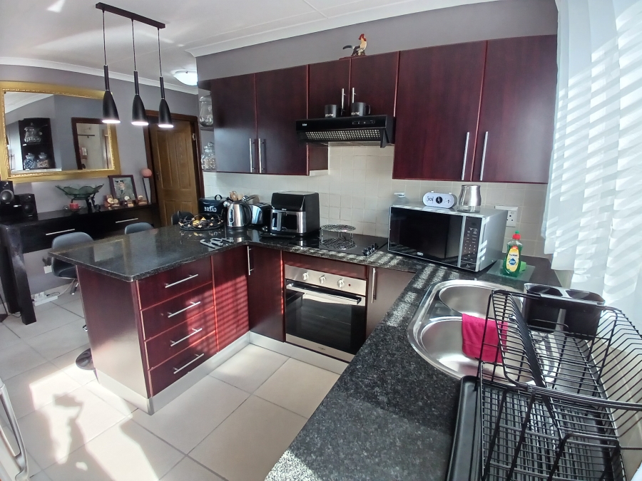 3 Bedroom Property for Sale in Seemeeu Park Western Cape
